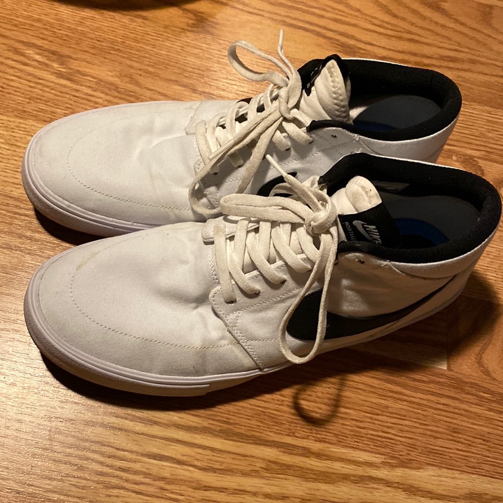 Nike Portmore 2 Solarsoft Mid White Size 12